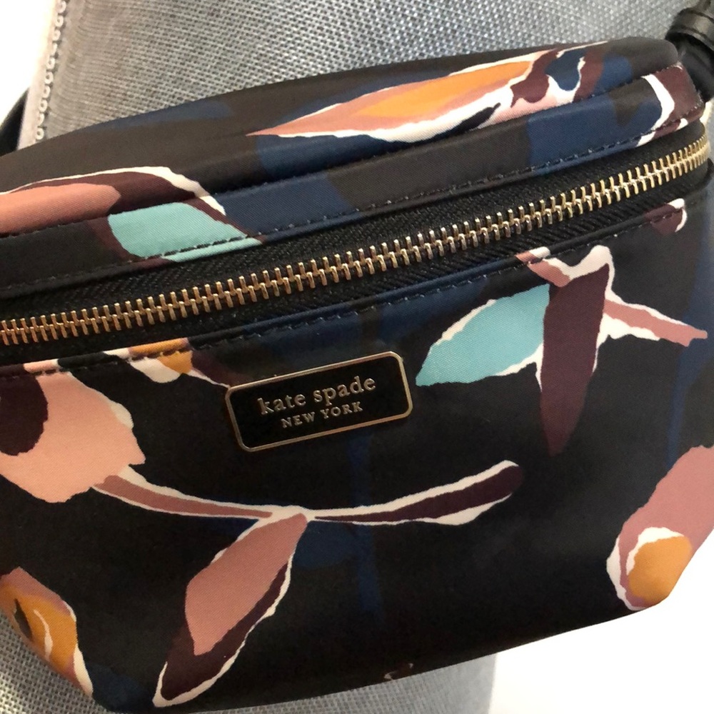 Belt bag - Picture 2 of 2